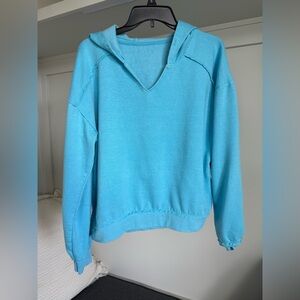 Women’s V Neck Aqua Blue Oversized Hooded Sweatshirt Size Medium